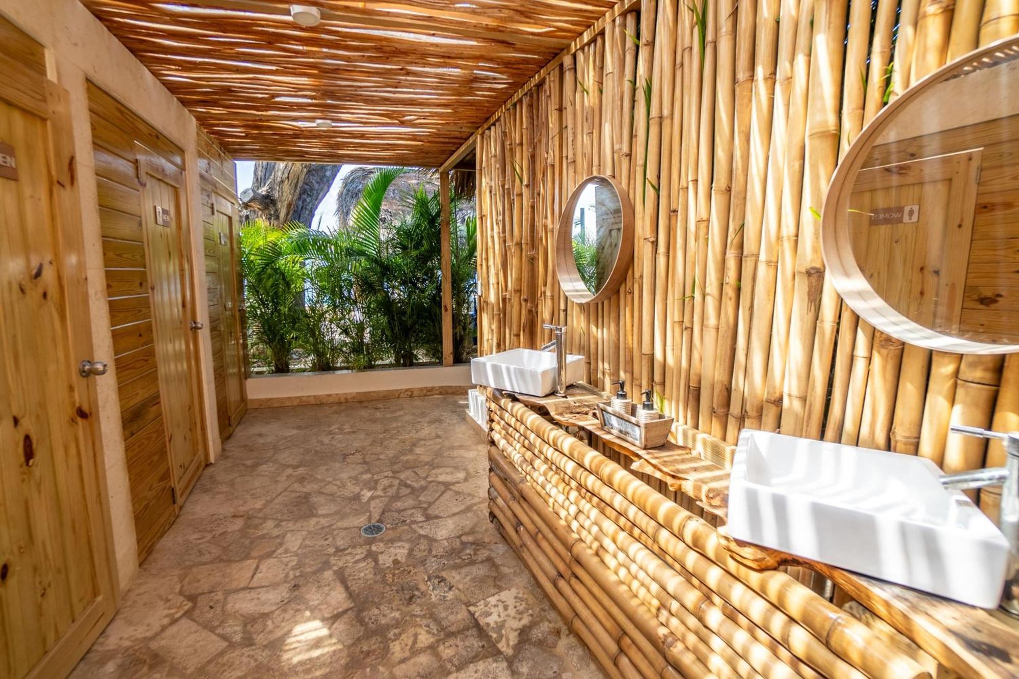 Bungalow #6 At Waterfront Playa Alicia Sosua Bagian luar foto